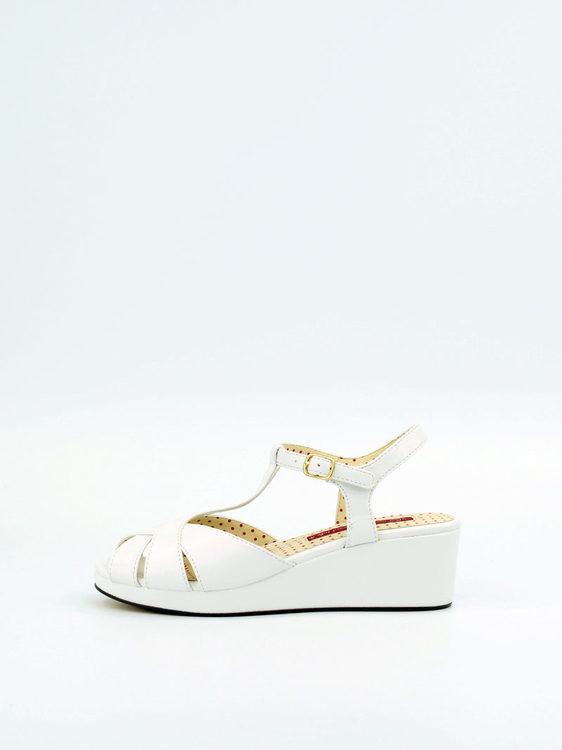Kira Classic White – B.A.I.T. Footwear