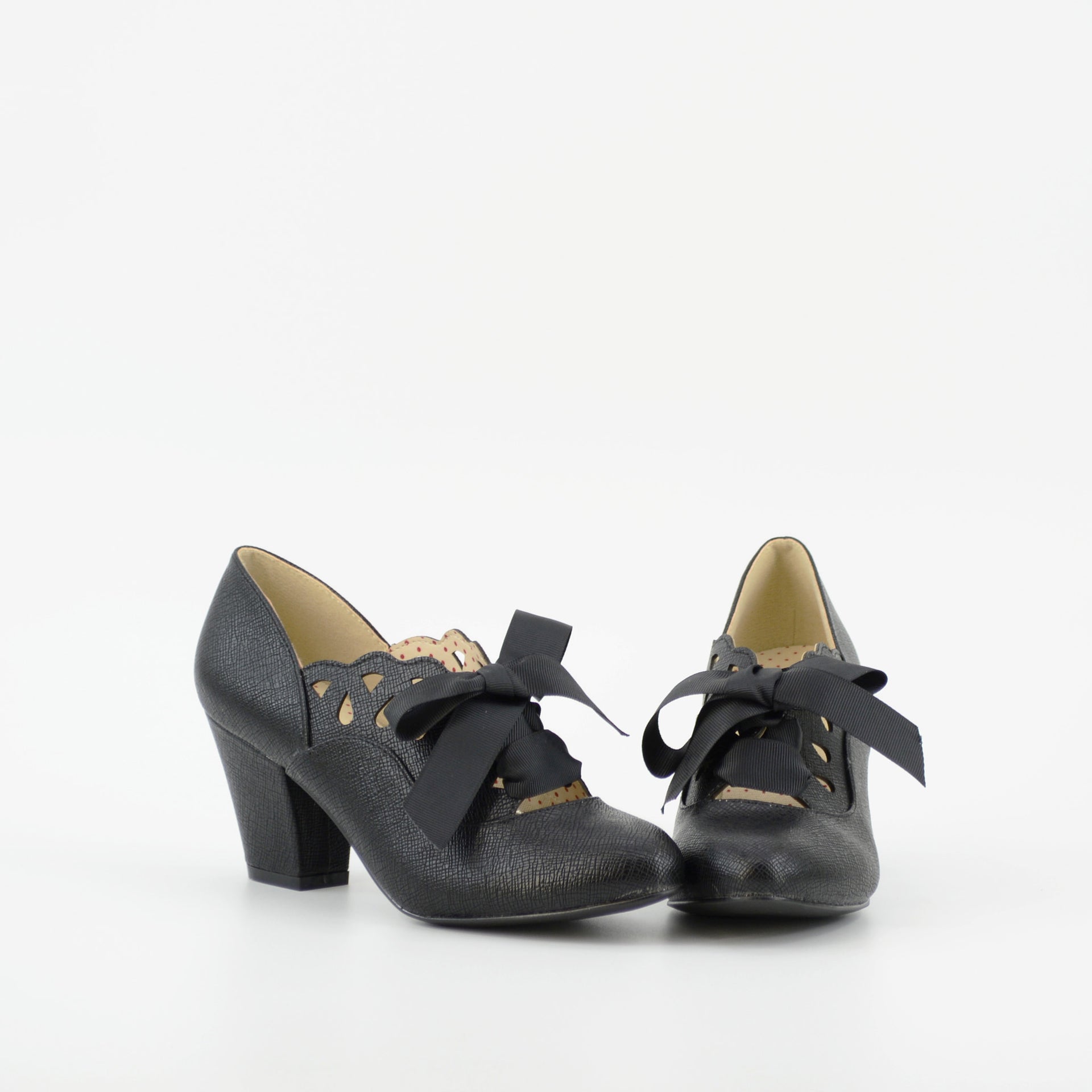 Hermosa Limited – B.A.I.T. Footwear
